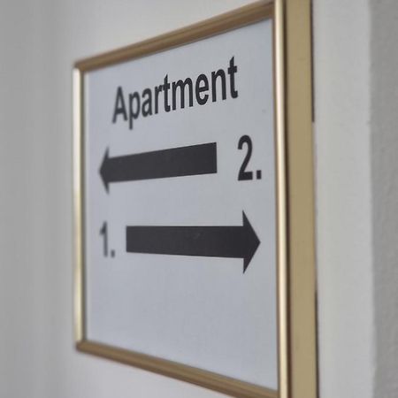 Spacious Apartment Near Hockey And Football Arena Bratislava Exterior photo